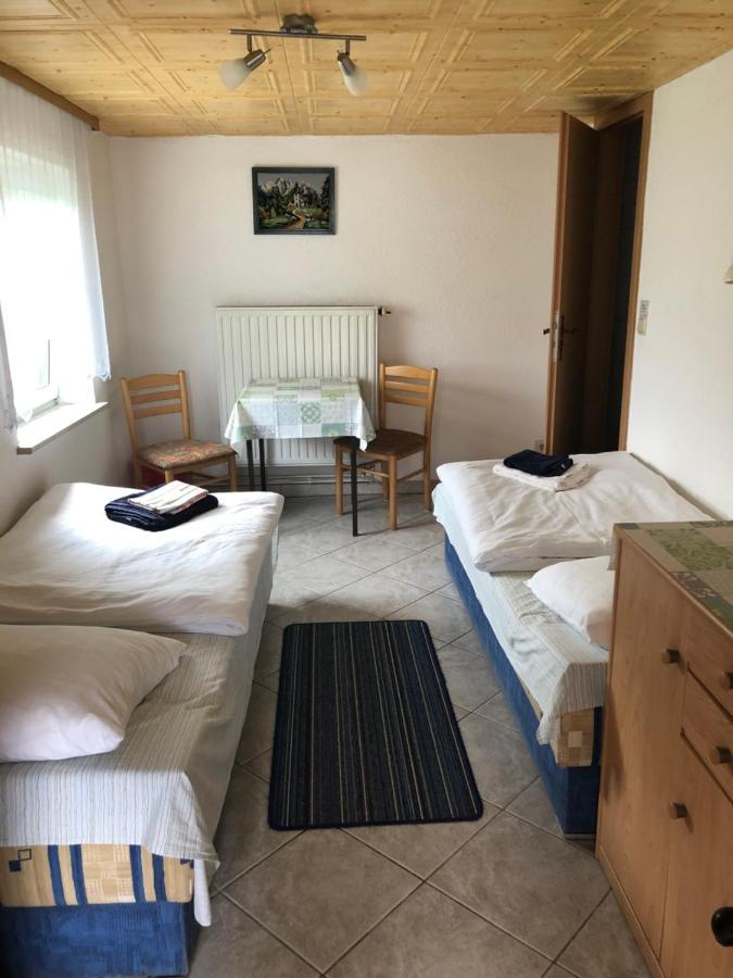 Zimmervermietung Lippmann Grosshartmannsdorf Exterior foto